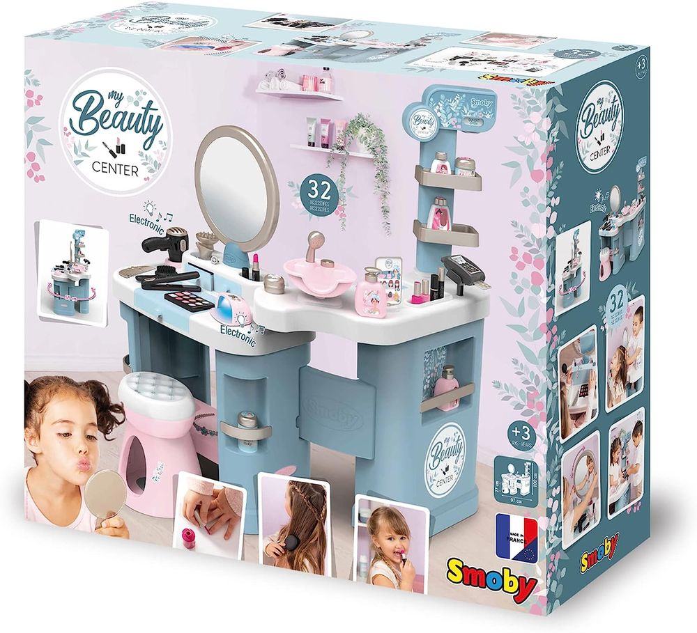 Игровой набор Smoby Toys Бьюти салон красоты с набором косметики со звук. и свет. эффектами 32 аксес. 320240